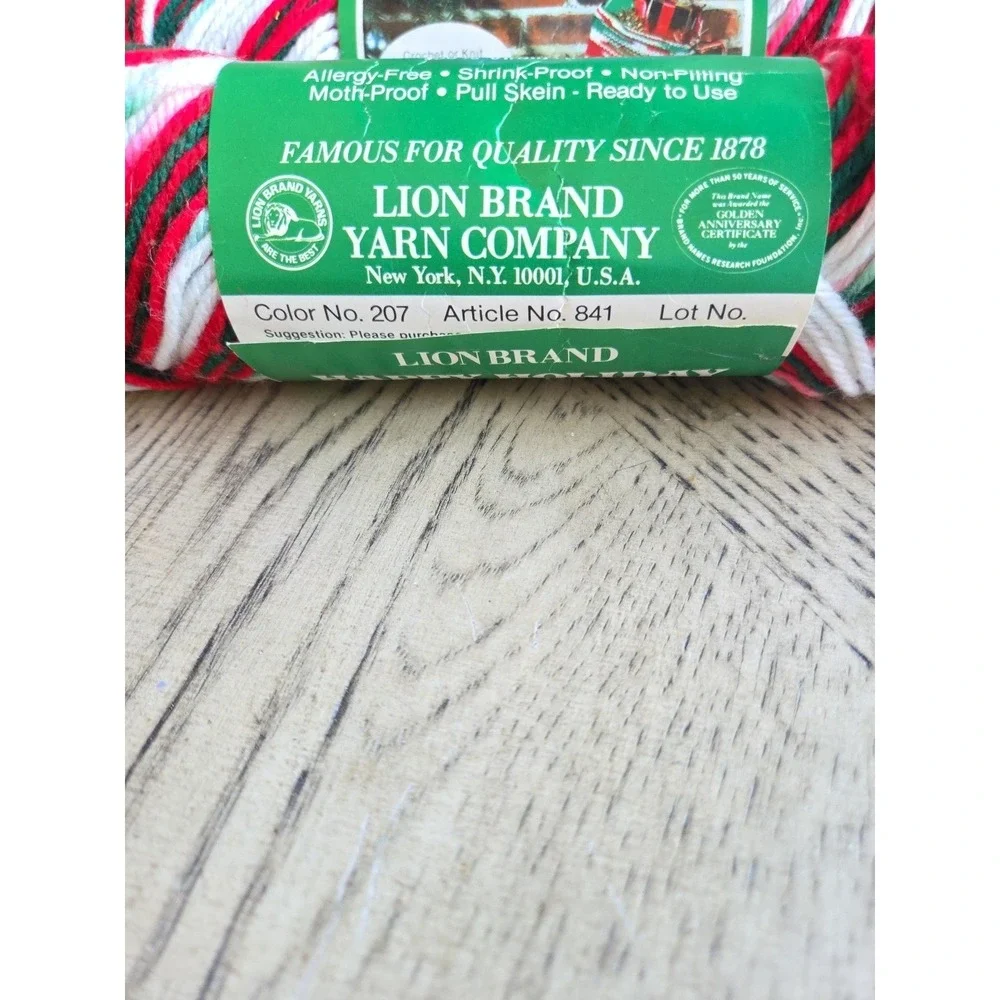 Lion Brand Yarn Happy Holiday Craft Yarn Christmas Lot Of 2 Vintage NOS 4 Ply